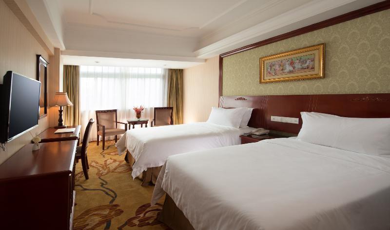 Vienna Hotel Shenzhen Exibition Center Exterior photo